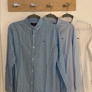 Lot of 3 Vineyard Vines boys dress shirts. Size xl